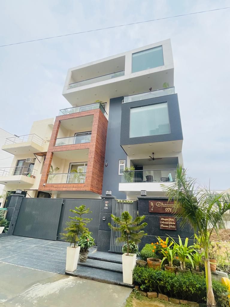 DLF Phase-1 44/15 A Gurugram (2019)